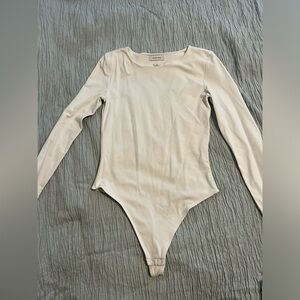 Babaton Contour Longsleeve Bodysuit